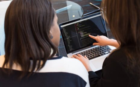 como elegir un monitor para trabajar desde casa