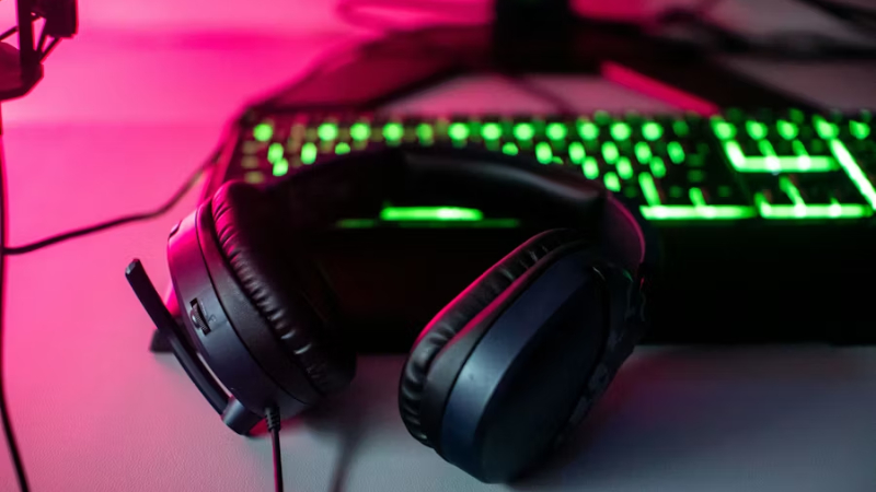 Auriculares gaming con micrófono